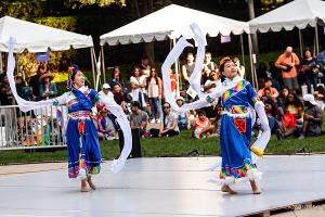 SEE CHICAGO DANCE Celebrates Chicago Dance Month This June Image