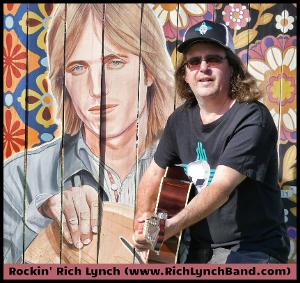 Rockin' Rich Lynch Remembers Fallen Nashville Musician on Latest Single 'Vague To The Max' 