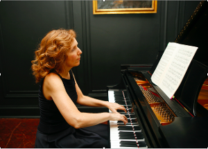 Local Pianist Carolyn Enger Will Perform Live at the Black Box Performing Arts Center 