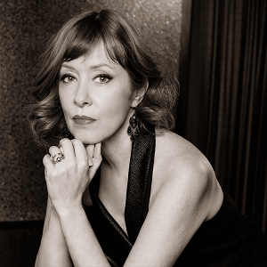 Suzanne Vega Presents An Evening Of Songs & Stories At The Ridgefield Playhouse Image