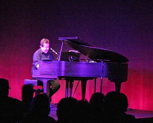 Billy Joel's 'Piano Man' Wade Preston Returns to CRT Downtown 