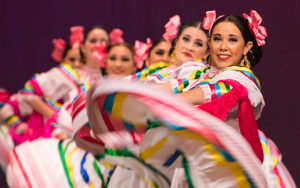 Popejoy Tradition Returns Celebrate With Mariachi Christmas Image