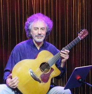 San Diego Welcomes Back France's Guitar Master Pierre Bensusan Image