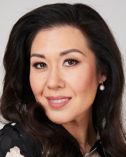 Ruthie Ann Miles Headshot