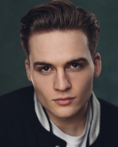 Tyler Davis Headshot