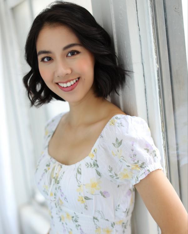 Paulina Yeung Headshot