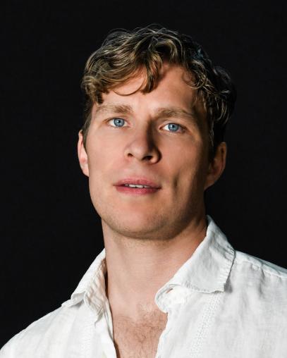 Meet the Cast of TAMMY FAYE, Beginning Previews Tonight on Broadway Image