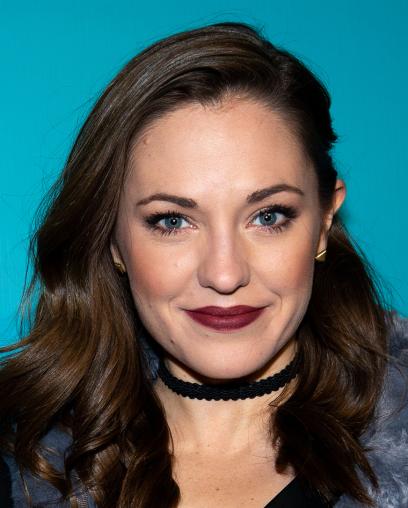 Laura Osnes Headshot