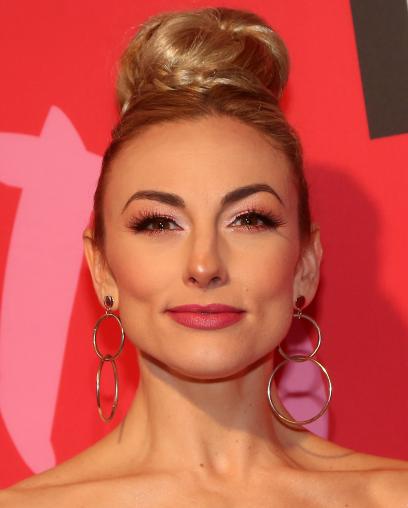 Meet the Cast of DEATH BECOMES HER, Beginning Previews Tonight on Broadway Image