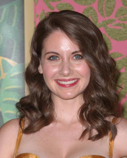 Alison Brie Headshot