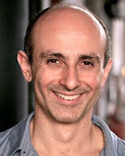 Stephen DeRosa Headshot