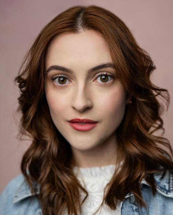 Becca Suskauer Headshot