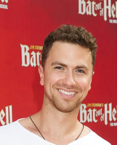 Richard Fleeshman Headshot