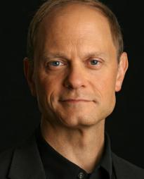 David Hyde Pierce Headshot