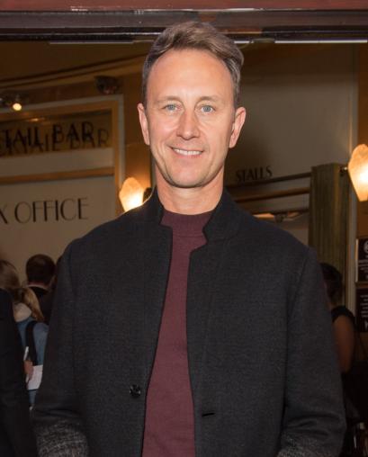 Ian Waite Headshot