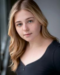 Maddie Glass Headshot