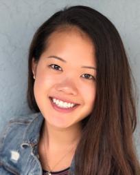 Emily Song Headshot