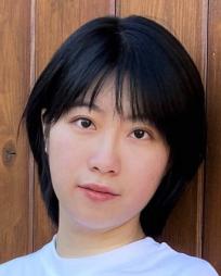 Alison Yueming Qu Headshot