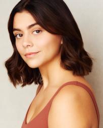 Sofie Flores Headshot