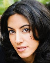 Monica Kapoor Headshot
