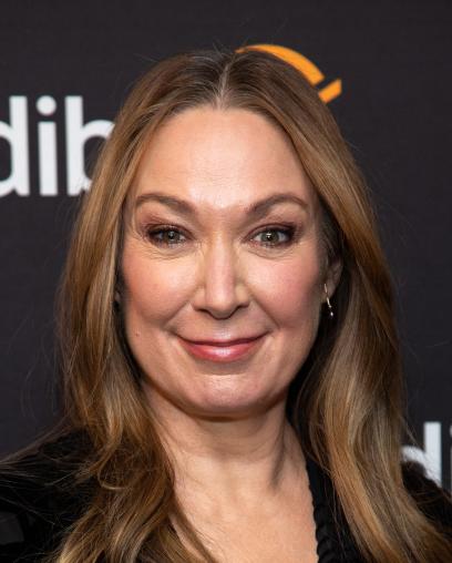 Elizabeth Marvel Headshot