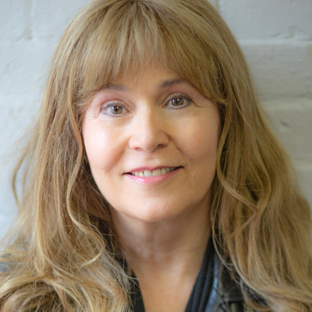 Interview: Elizabeth Aspenlieder On Playing Betty in THE NORWEGIANS at Shakespeare &  Photo