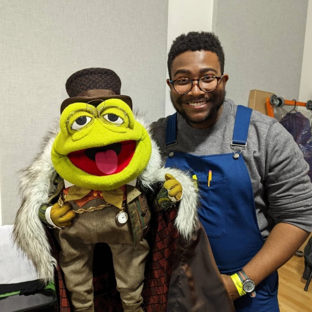 Interview: Puppeteer Jordan Brownlee On Returning to JIM HENSON’S EMMET OTTER’S J Photo