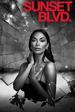 Broadway Buying Guide: October 21, 2024- SUNSET BLVD Storms Back to Broadway Image