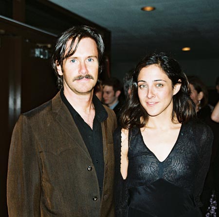 Lily Thorne Headshot Photo