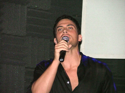 Photo Coverage: Standing Ovations (Performances) Image