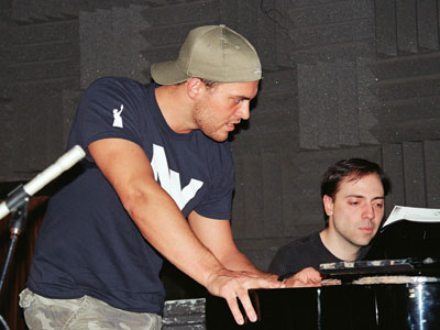 Photo Coverage: Standing Ovations (Sound Check) Image