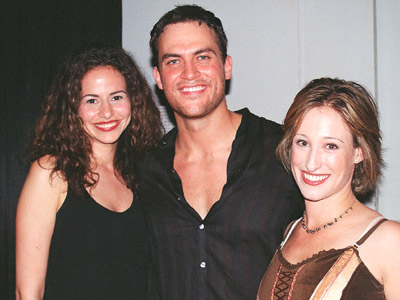 Photo Coverage: Standing Ovations (Backstage) Image