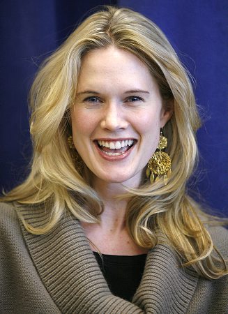 Stephanie March Headshot Photo