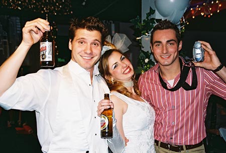 Photo Coverage: Scott Nevins Joins Tony N' Tina's Wedding Image