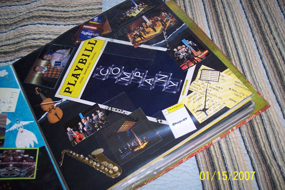 re: Jaystarr's 10/10 Report on THE LITTLE MERMAID with stage door pics (wit