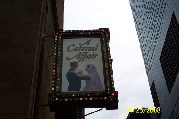 Jaystarr's 10/10 Report on A CATERED AFFAIR (with stage door photos)