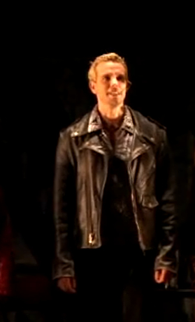 re: The Official Adam Pascal Love Thread, Part 12