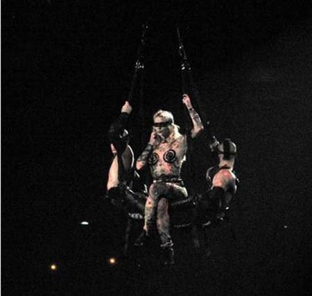 re: Britney Spears- Circus Tour