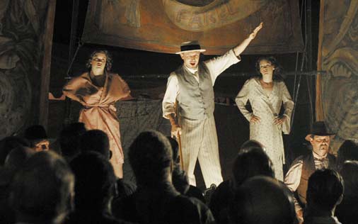 re: Britney's new video ~CIRCUS.