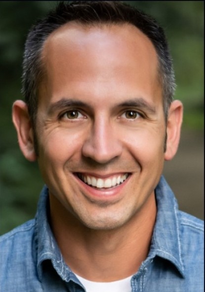 Vince Tresco (Sergeant George)