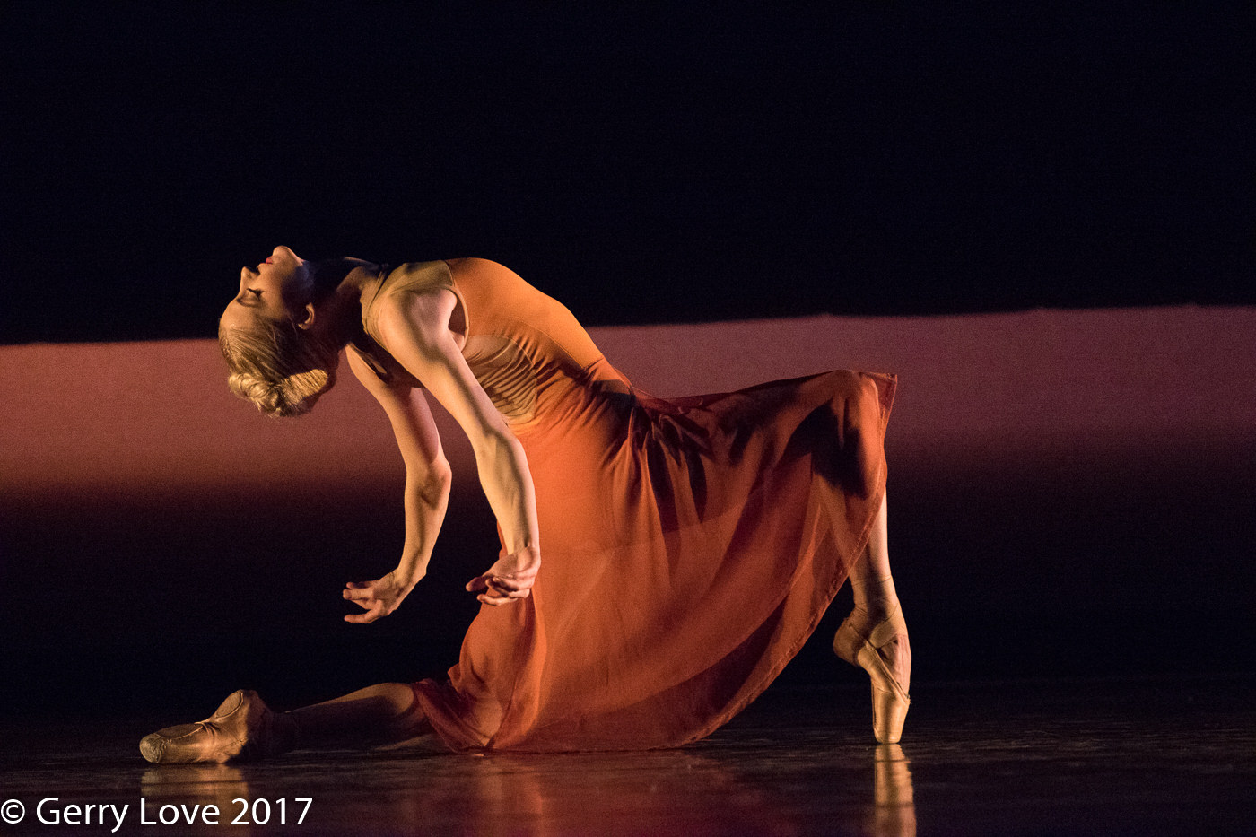 The award-winning choreographers of New Dance Horizons VI are Robyn Mineko Williams, James Gregg and Gregory Dolbashian. This year’s participating local companies are The Big Muddy Dance Company, MADCO and Saint Louis Ballet. 3