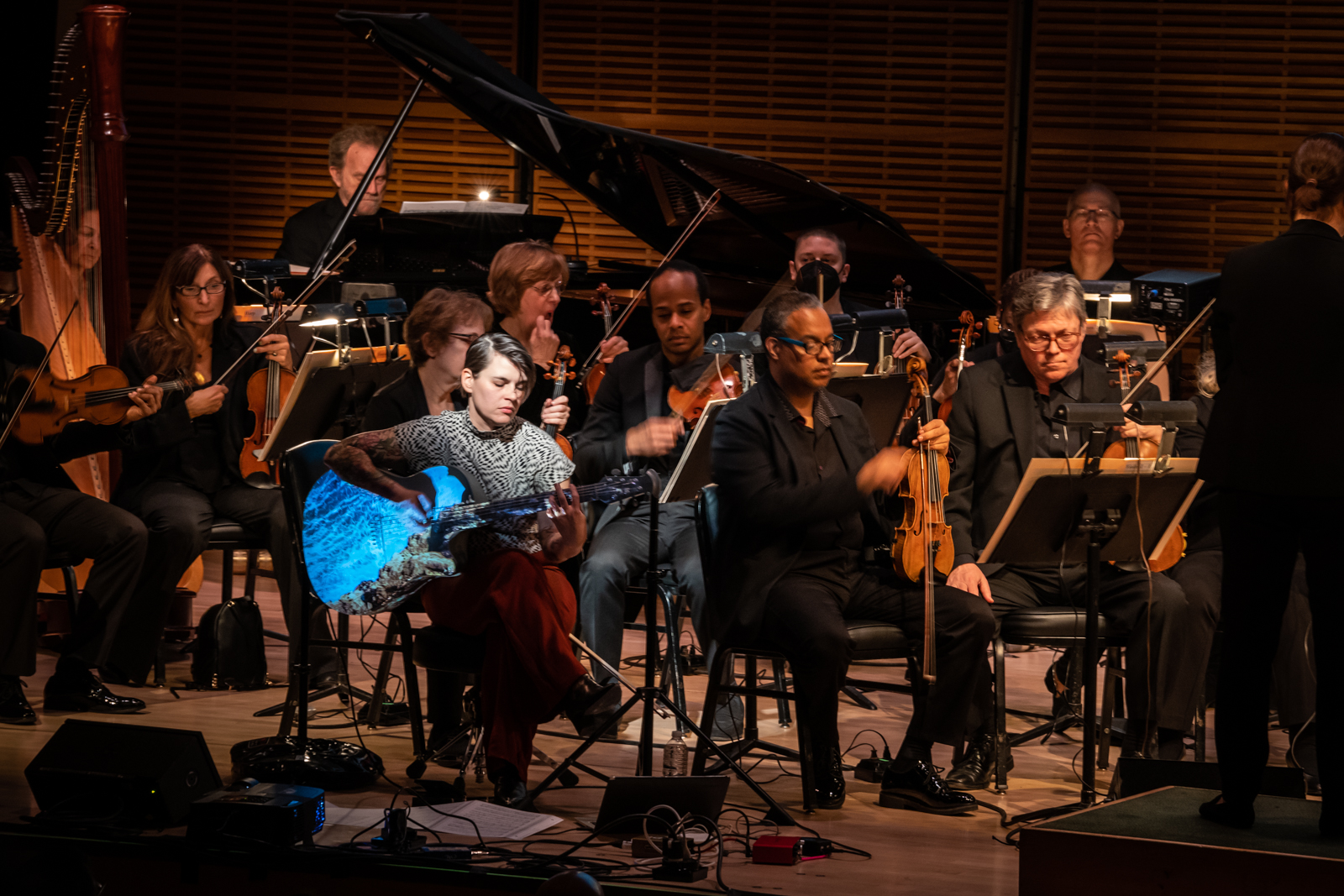 Kaki King & American Composers Orchestra.