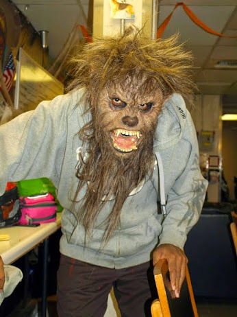Moonrise: Darryl Maximilian Robinson dons a mask for his roles of Lawrence Talbot / The Wolfman in the 2011 Universal Studios Halloween Horror Nights Maze Event The Wolfman: The Curse of Talbot Hall.