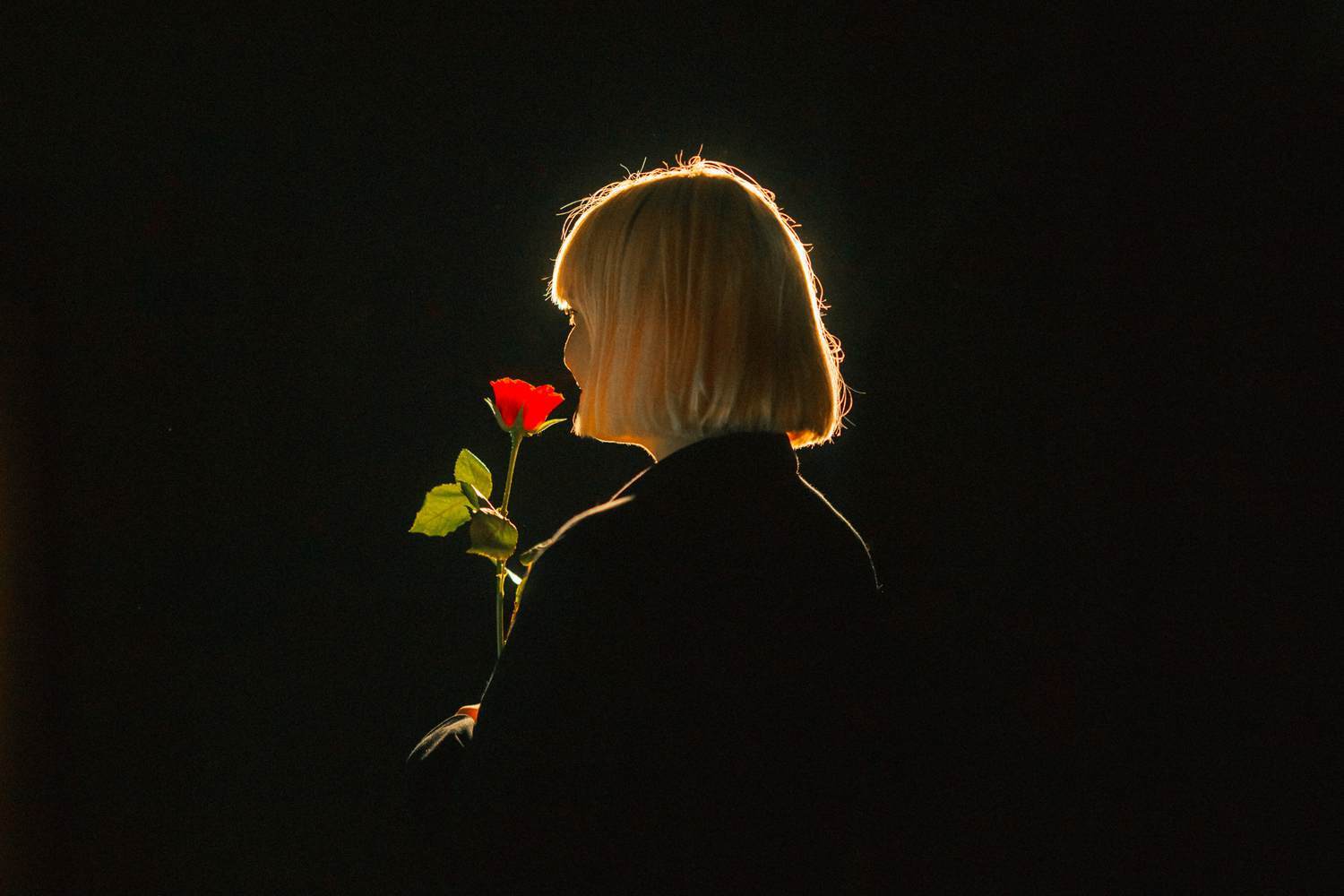 Bonnie Leigh-Dodds in Love Song Dedications (without Richard Mercer). Image by Nick Mckk.