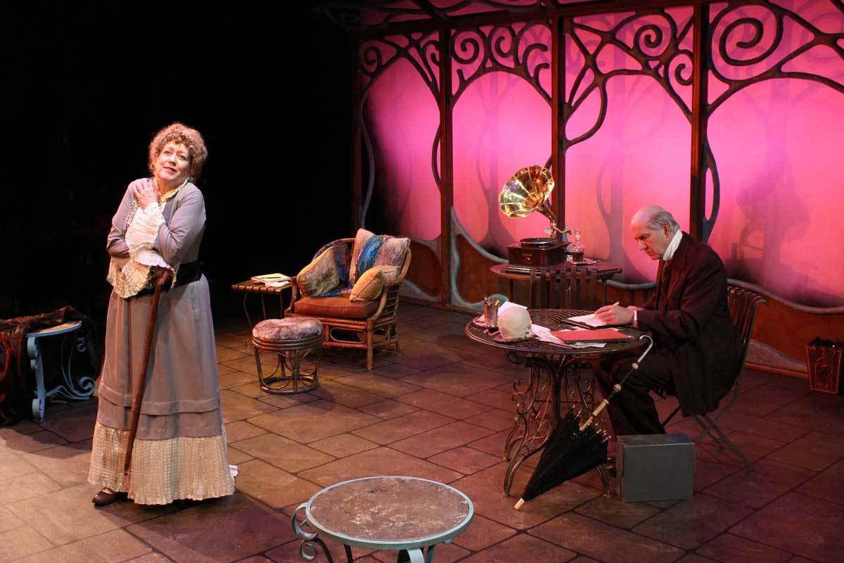 Karen Sheridan as Sarah Bernhardt and John Lepard as Georges Pitou in the Michigan Premiere of 