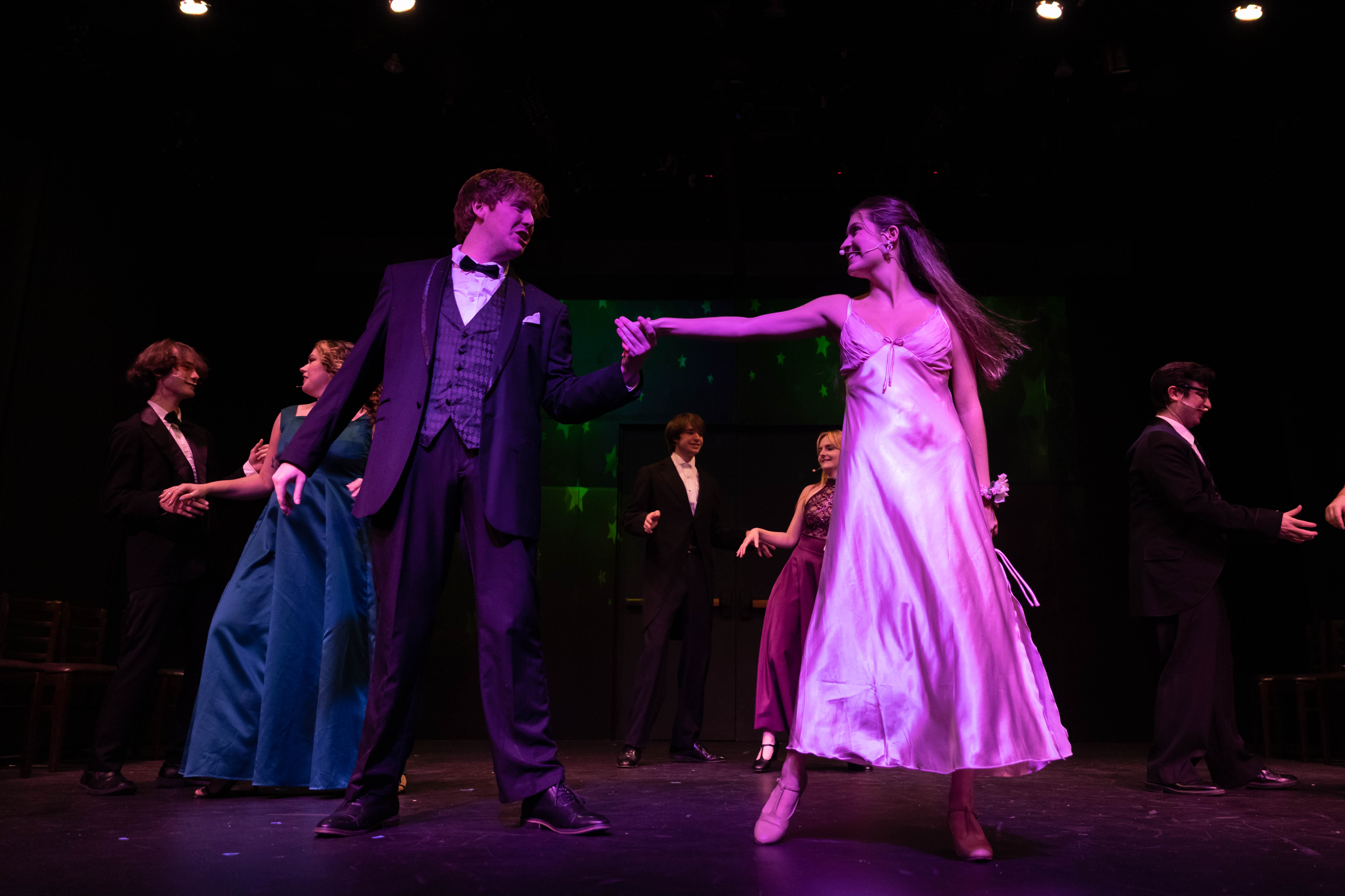 (l to r) Sam Everett as Tommy Ross and Kennedy Morris as Carrie White with the cast of CARRIE: THE MUSICAL (Photo: Trish Haldin)