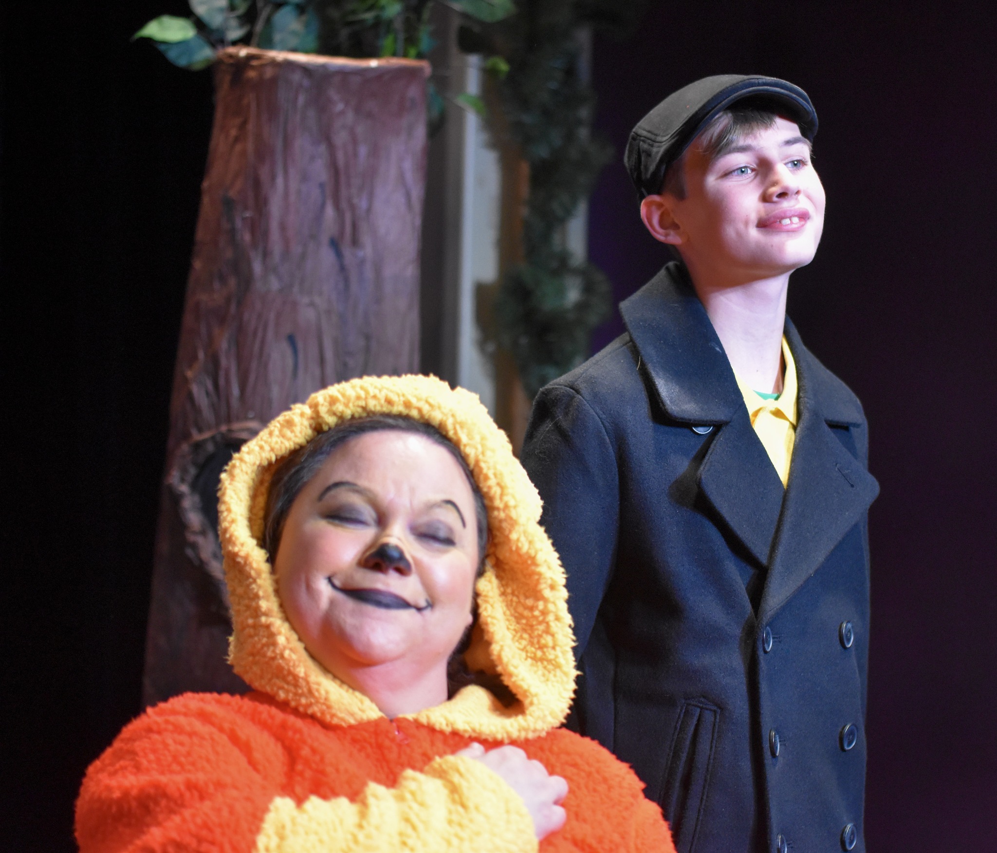 Winnie-the-Pooh (Deb Solomon) & Christopher Robin (Jesse Nuell) Photo by Arielle Bayer Winnie-the-Pooh (Deb Solomon) & Christopher Robin (Jesse Nuell) Photo by Arielle Bayer