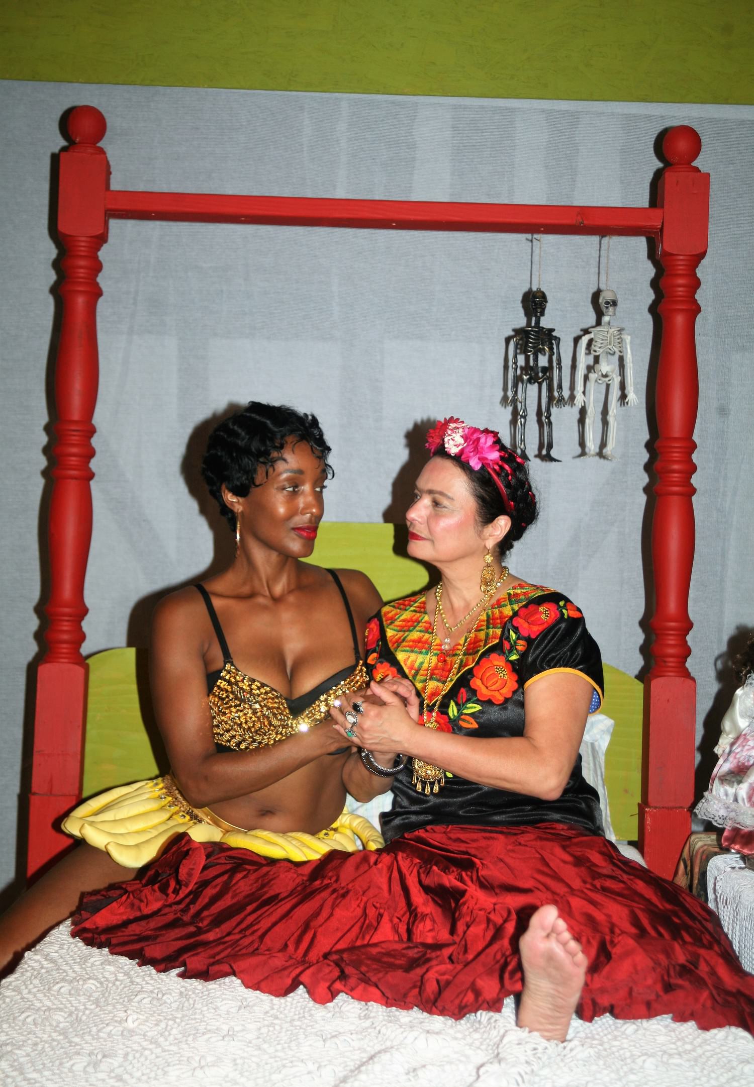 Odalys Nanin as Frida Francisco Medina as Musician Marisa Lopez as Maria Felix 13