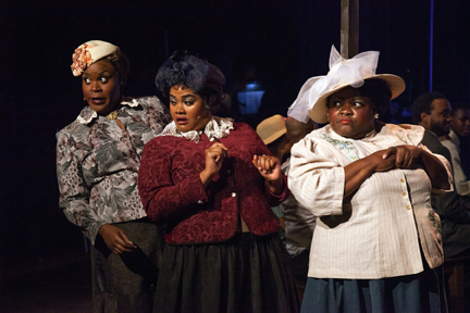 Apphia Campbell (Celie) and Khadijah Rolle (Nettie) admire Ceile's baby | Photo by Don Daly Photo 4