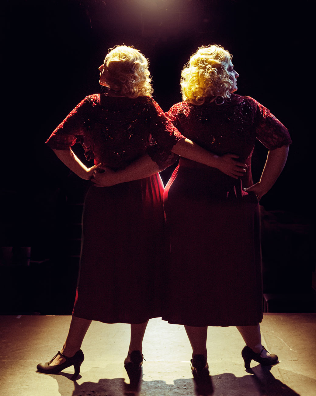 Sarah Haman and Erin Martinez Warner play conjoined twins in Side Show at The Weekend Theater. Photo Credit/Wendy Kelley